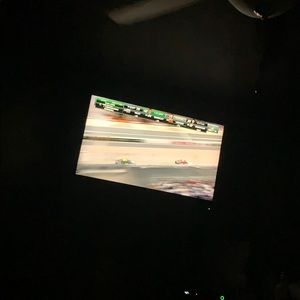 Meet your Posher, Devin